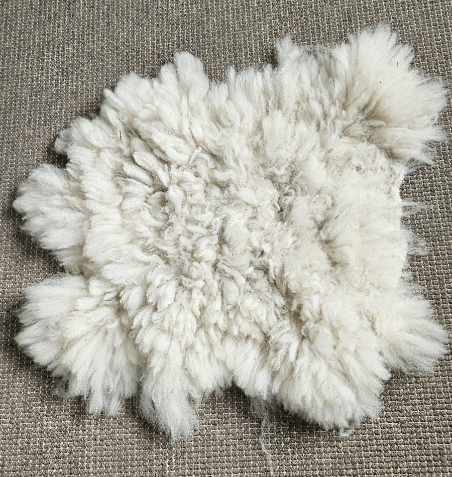 Alpaca wit klein vachtje, 50 x 50 cm